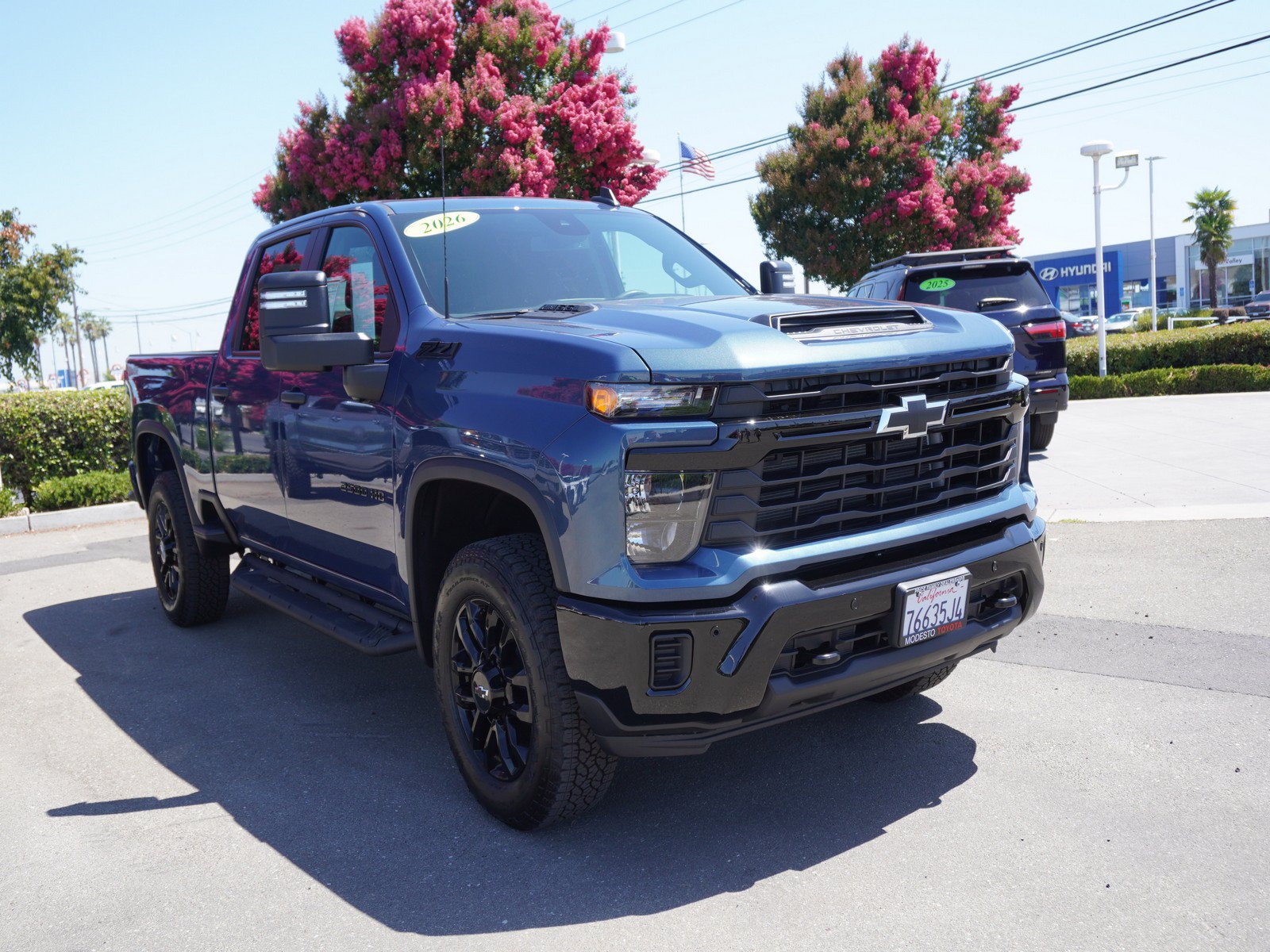 2026 Chevrolet Silverado HD Custom 4WD Crew Cab Standard Box's photo