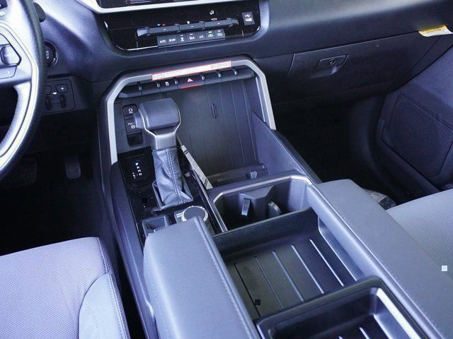 2025 Toyota Tundra SR5 - Photo 19