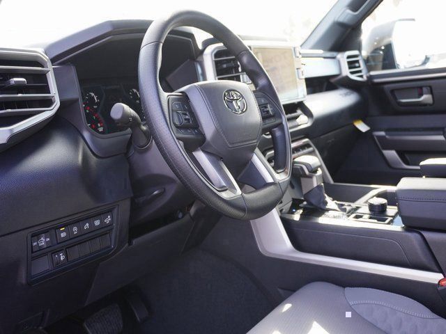 2025 Toyota Tundra SR5 - Photo 21