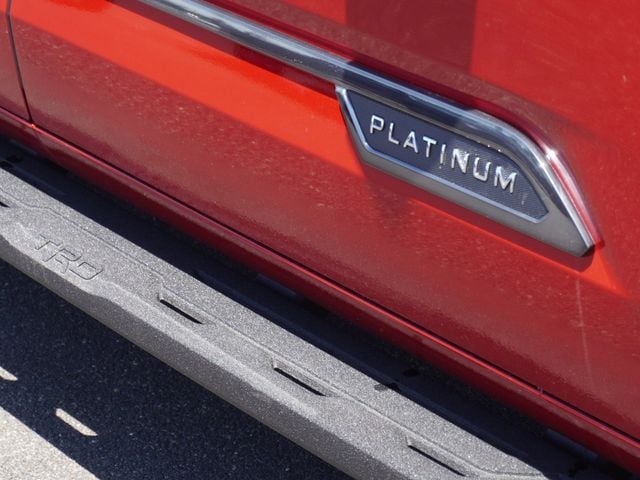2025 Toyota Sequoia Platinum - Photo 7