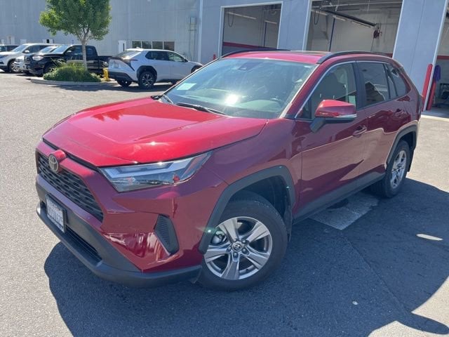 2025 Toyota RAV4 Hybrid XLE AWD's photo