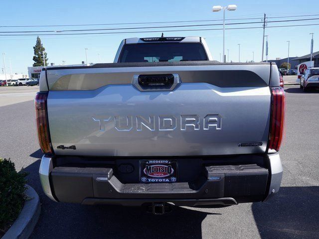 2025 Toyota Tundra Limited - Photo 13