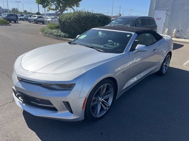 2017 Chevrolet Camaro 2.0 Convertible 2LT's photo