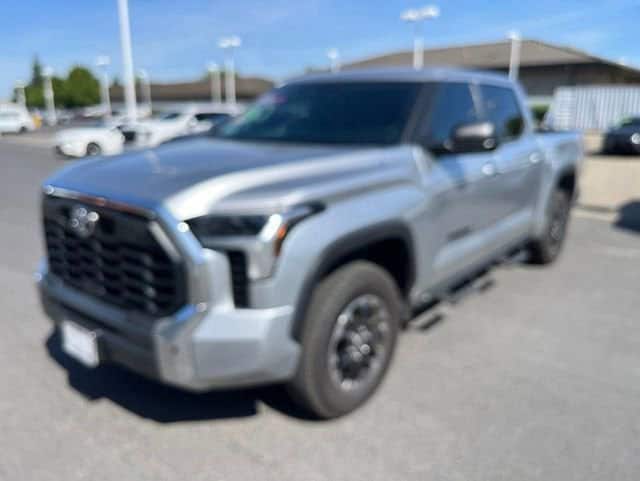 2024 Toyota Tundra Truck CrewMax 