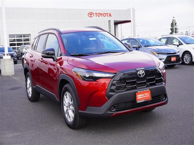 2026 Toyota Corolla Cross LE - AWD 