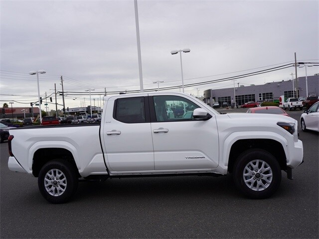 2025 Toyota Tacoma SR5 4x4 Long Bed photo 3