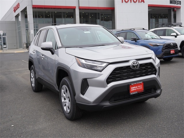 2025 Toyota RAV4 LE FWD SUV 