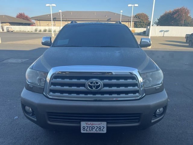 2016 Toyota Sequoia Limited photo 2