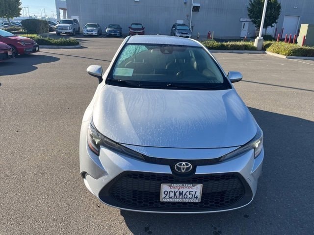 Certified 2022 Toyota Corolla LE with VIN JTDEAMDE6N3012319 for sale in Kansas City