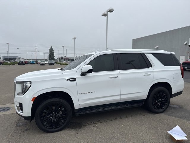 2022 GMC Yukon SLE's photo