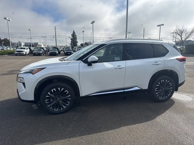2024 Nissan Rogue Platinum