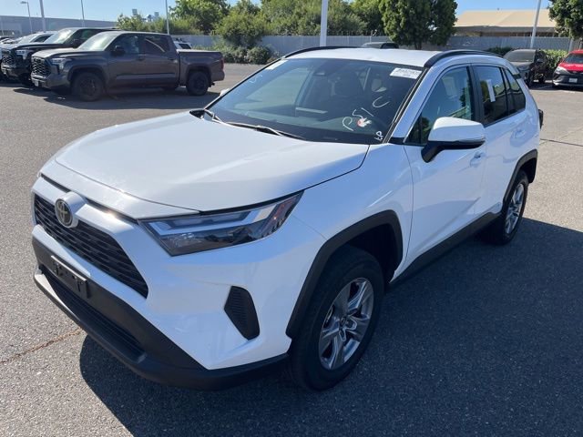 2025 Toyota RAV4 Hybrid XLE AWD's photo