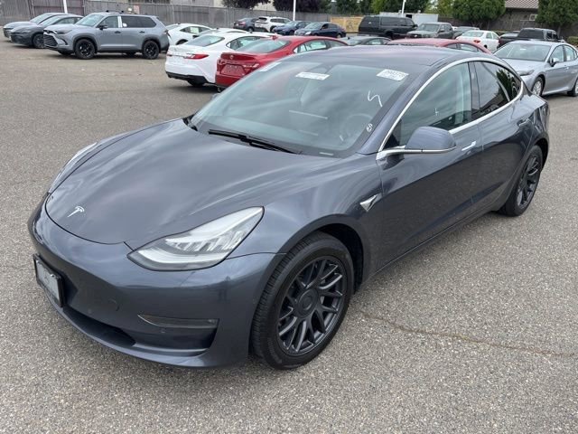 2018 Tesla Model 3 Long Range's photo