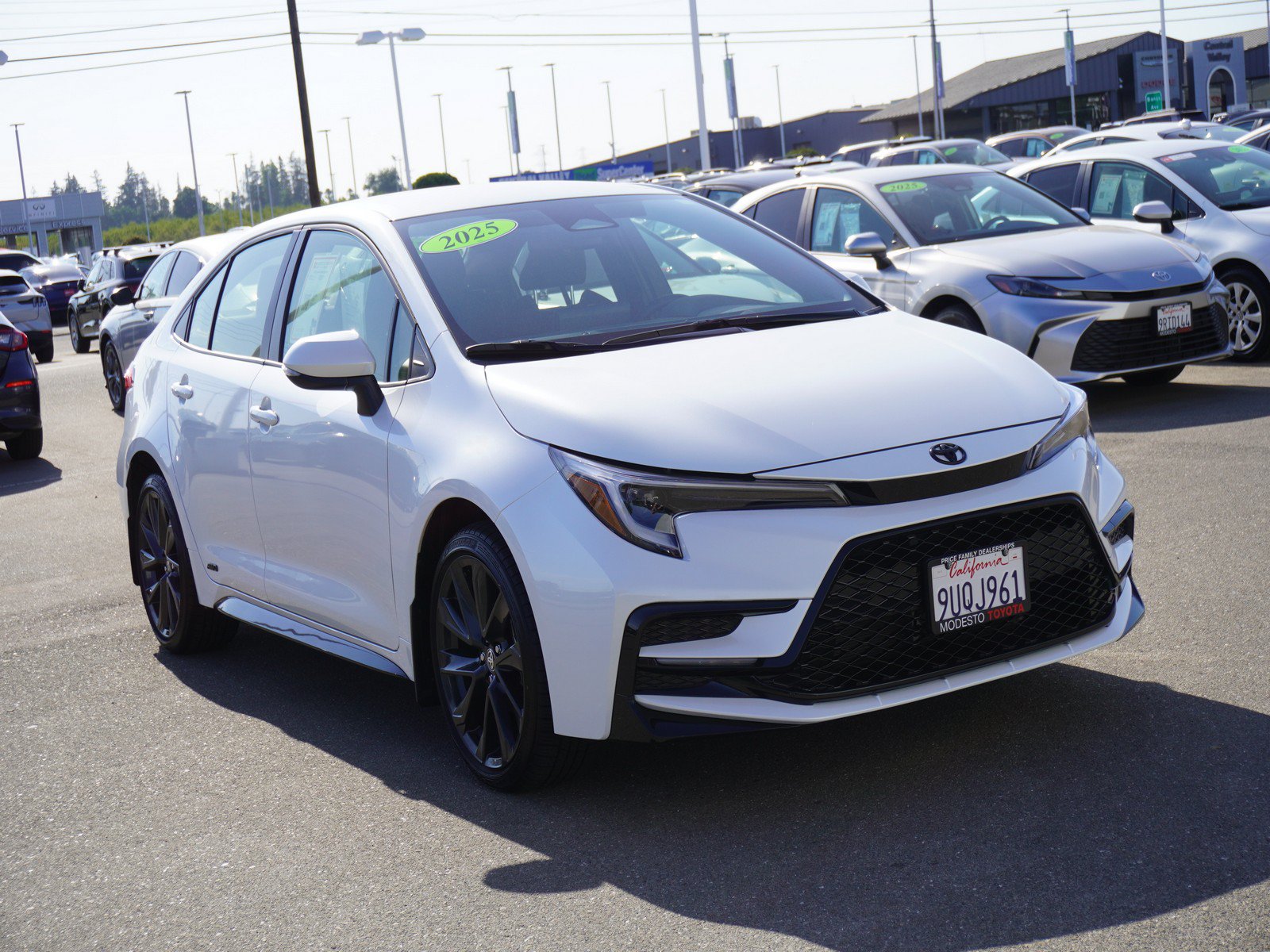 2025 Toyota Corolla Hybrid Sedan 