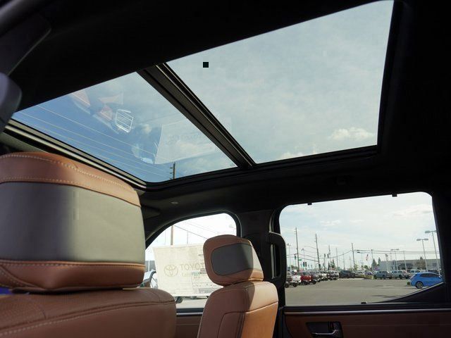 2025 Toyota Tundra 1794 Edition - Photo 16