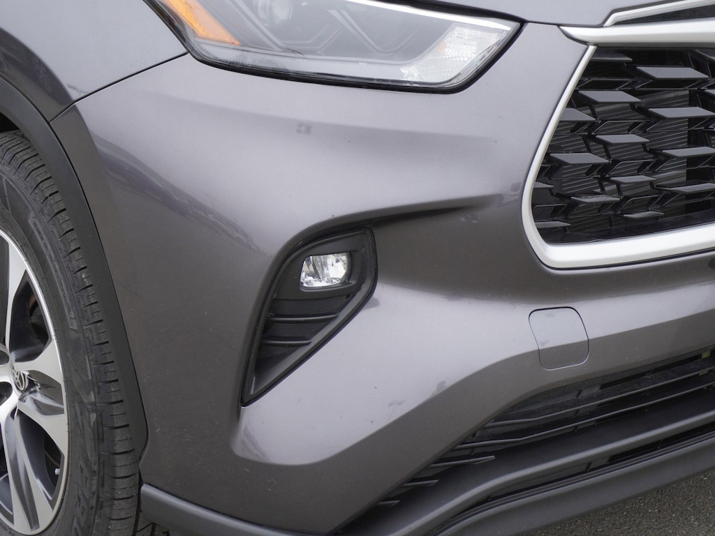 Certified 2022 Toyota Highlander Hybrid XLE SUV