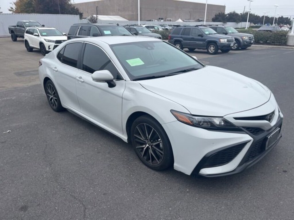 Certified 2022 Toyota Camry SE Sedan
