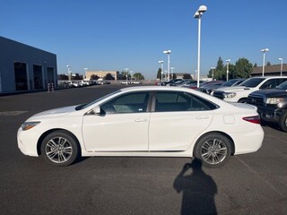 Used 2017 Toyota Camry SE Sedan for sale in Modesto, CA