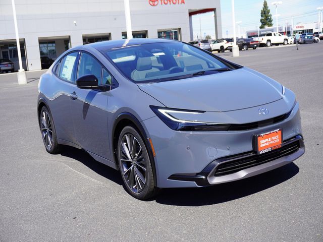 2026 Toyota Prius Hatchback 