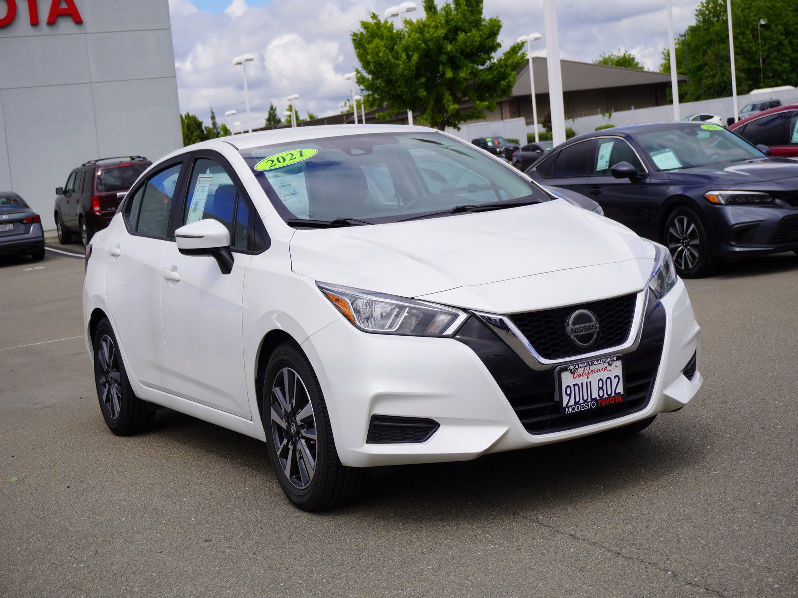 2021 Nissan Versa Sedan SV