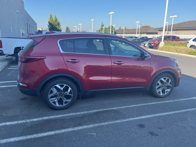2021 Kia Sportage EX photo 3