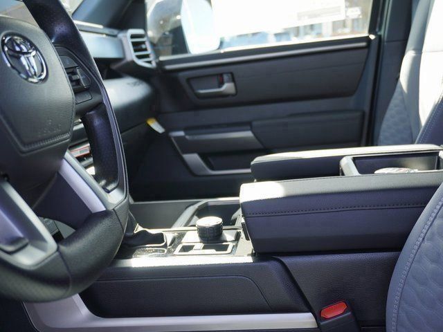 2025 Toyota Tundra SR5 - Photo 22