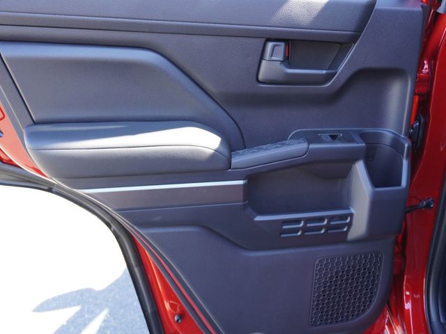 2026 Toyota 4Runner TRD Off-Road - Photo 15