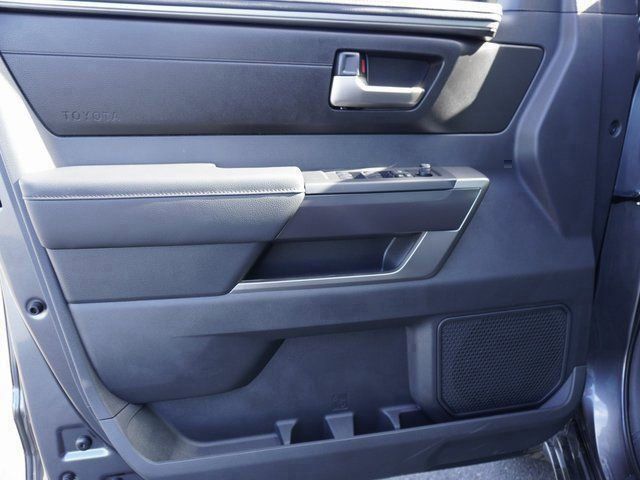 2025 Toyota Tundra SR5 - Photo 20