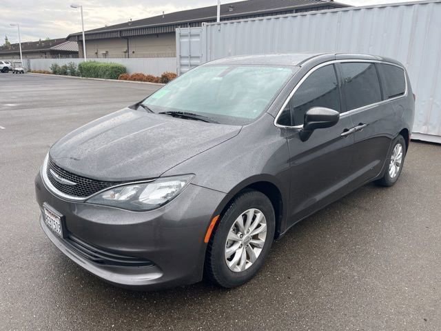 2017 Chrysler Pacifica Touring