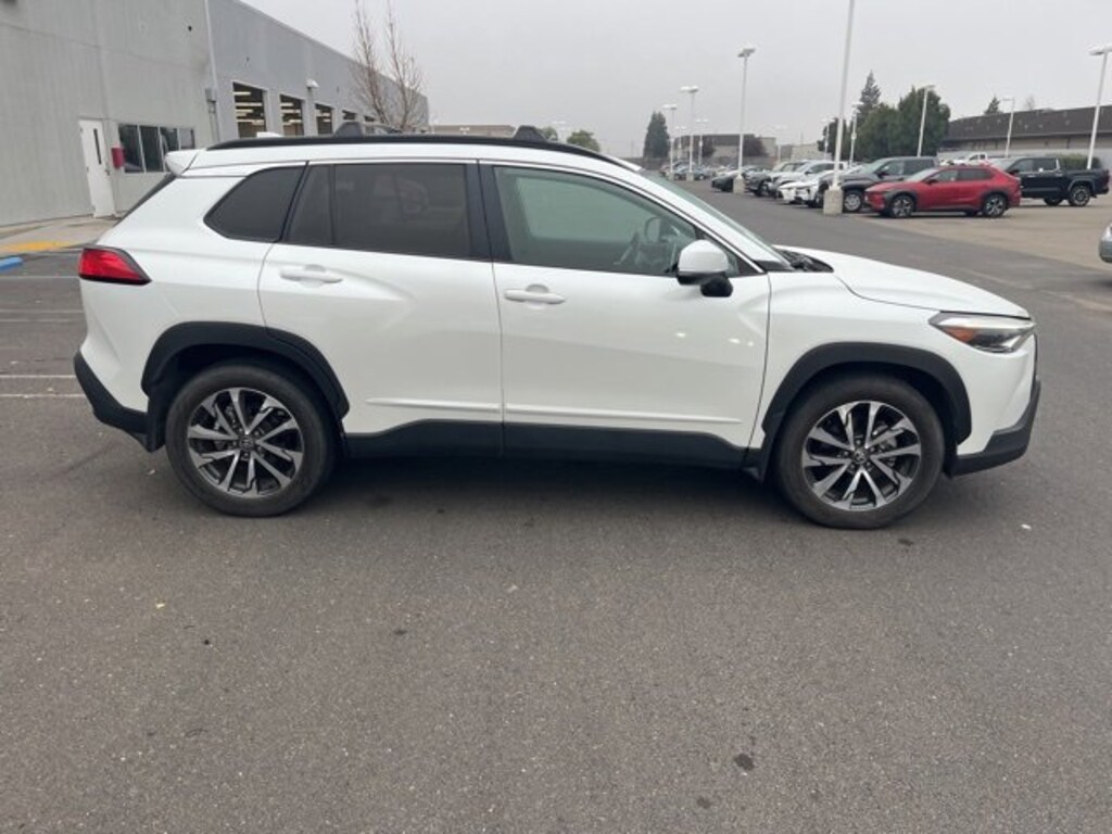 Certified 2023 Toyota Corolla Cross XLE SUV