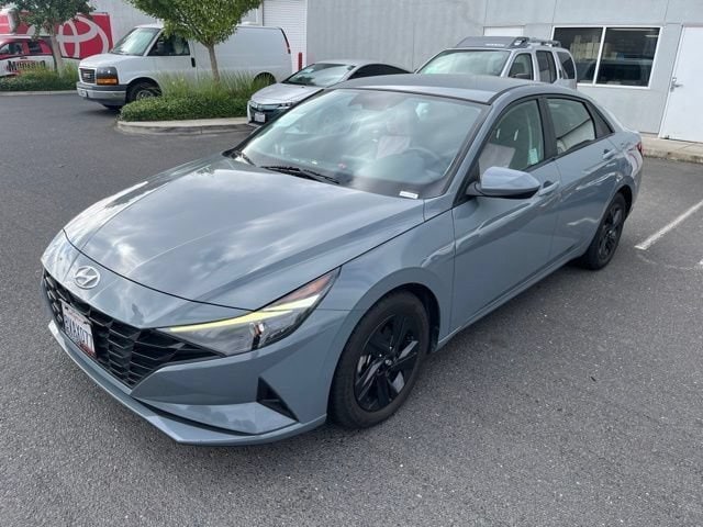 2021 Hyundai Elantra 2.0 SEL IVT's photo