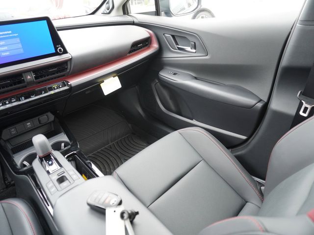 2026 Toyota Prius Plug-in Hybrid XSE Premium - Photo 18