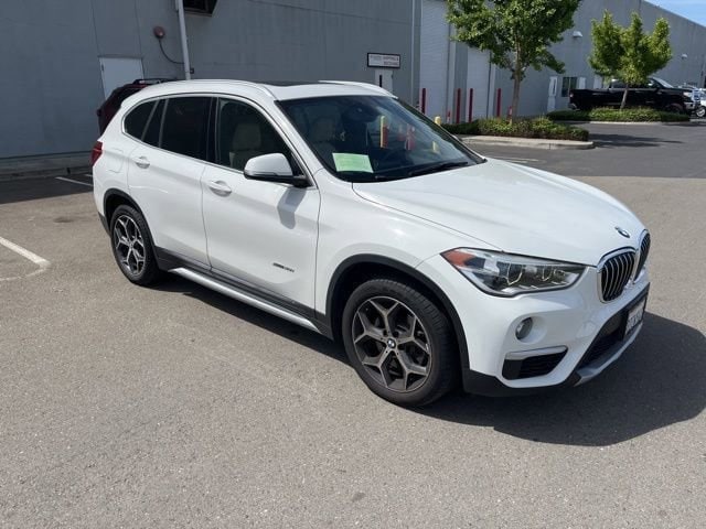 2017 BMW X1 28i