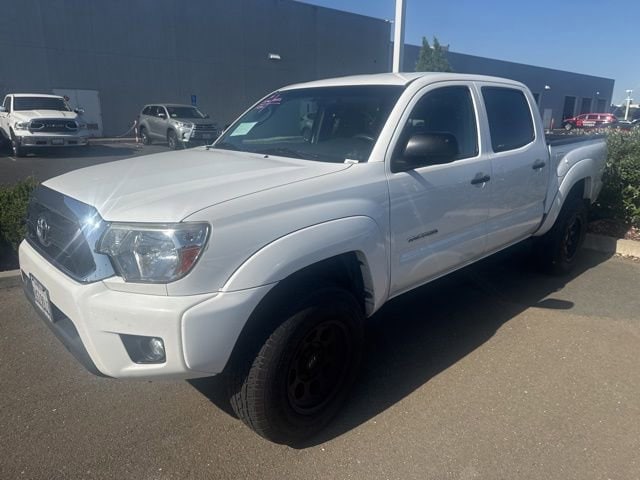 2014 Toyota Tacoma 4x4 Doublecab V6 AT's photo