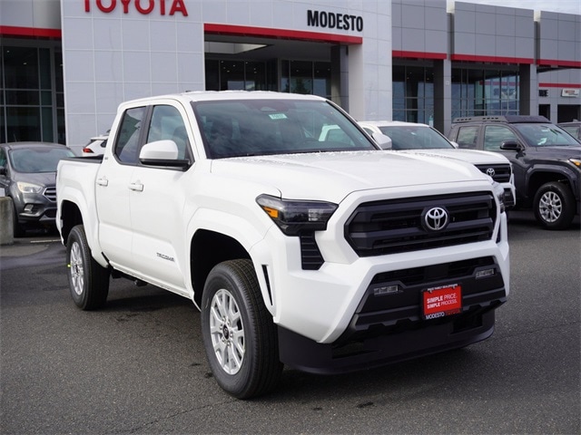 2026 Toyota Tacoma SR5's photo