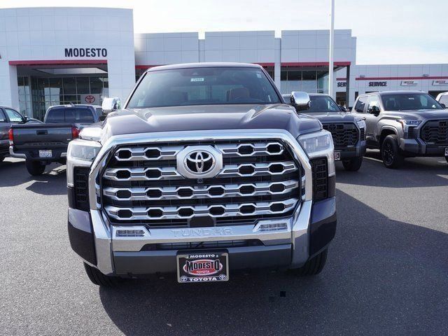 2025 Toyota Tundra 1794 Edition - Photo 8