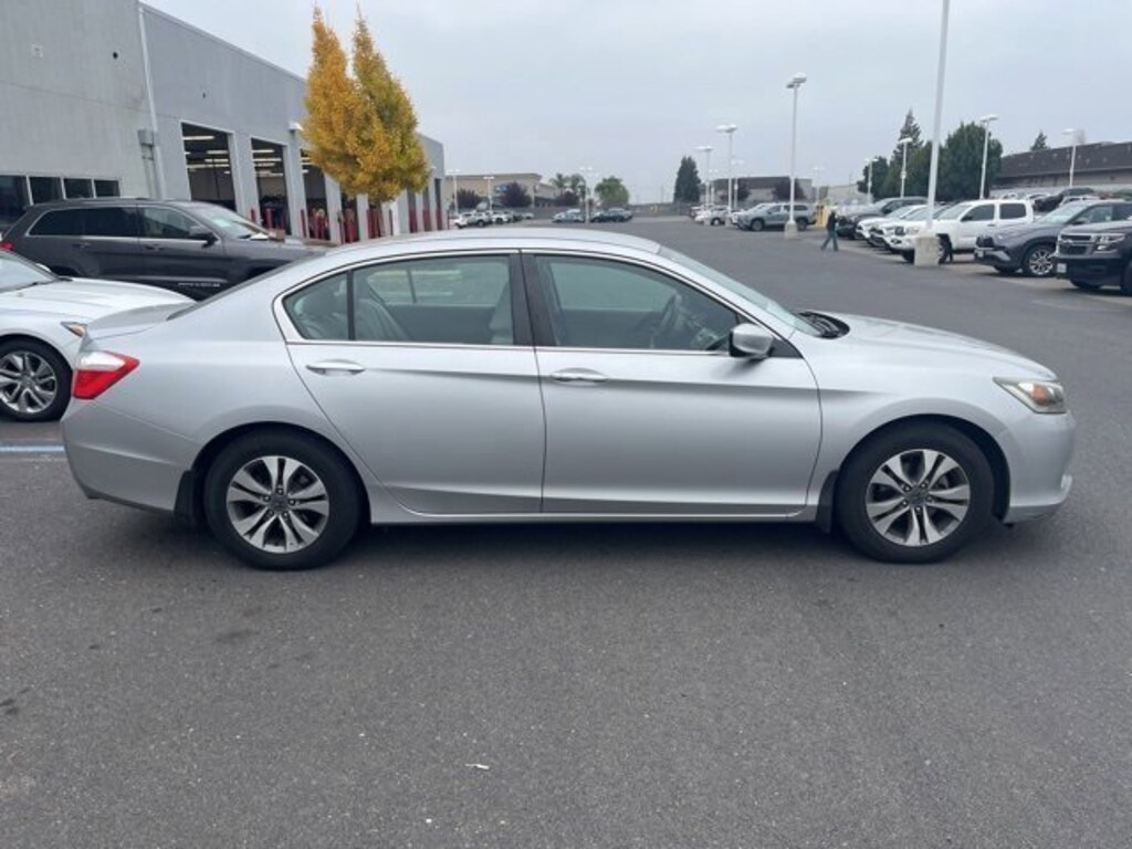 Used 2013 Honda Accord LX Sedan