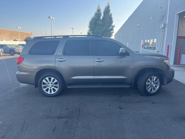 2016 Toyota Sequoia Limited photo 4