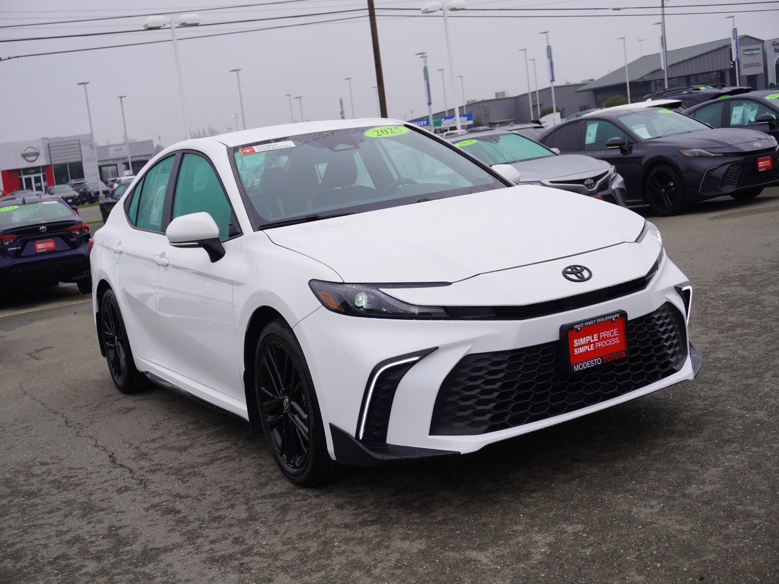 2025 Toyota Camry SE