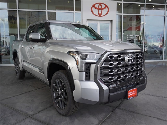 2026 Toyota Tundra PLATINUM CREWMAX 5.5 