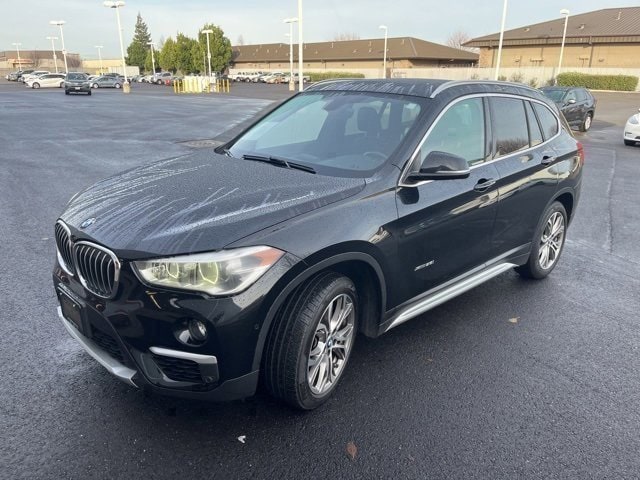 2017 BMW X1 28i's photo