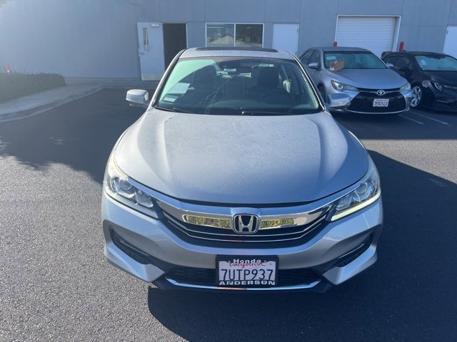 2017 Honda Accord EX photo 2