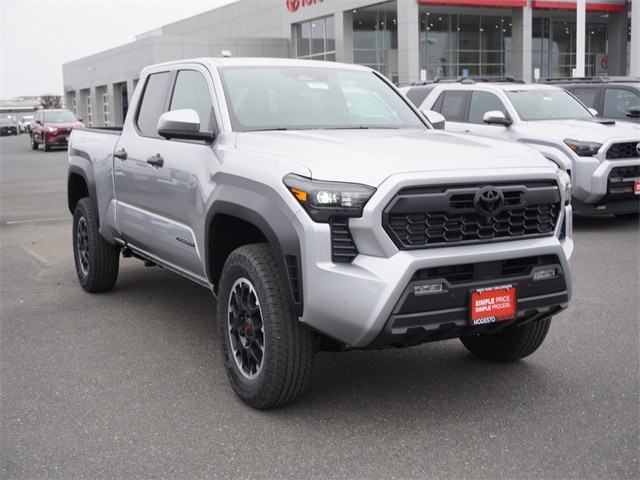 2026 Toyota Tacoma TRD Sport's photo