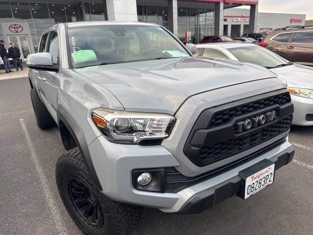 2019 Toyota Tacoma TRD V6 photo 4