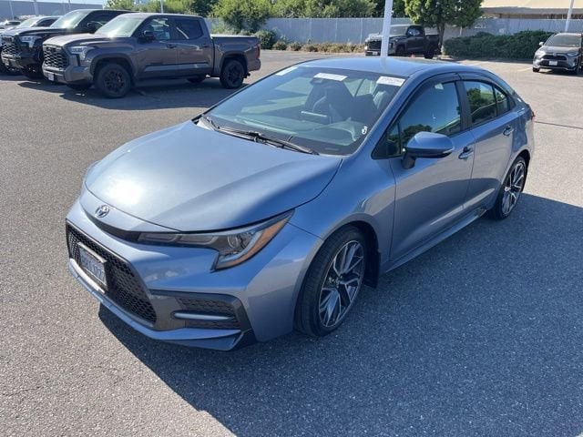 2020 Toyota Corolla SE AT's photo