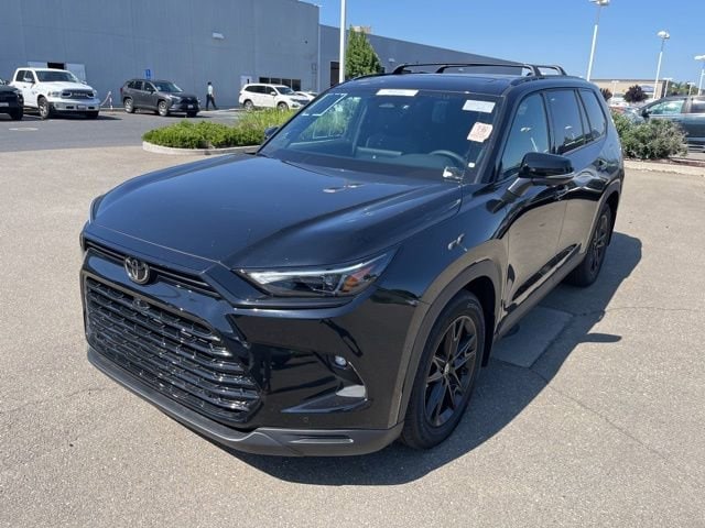 2026 Toyota Grand Highlander Hybrid Nightshade AWD's photo