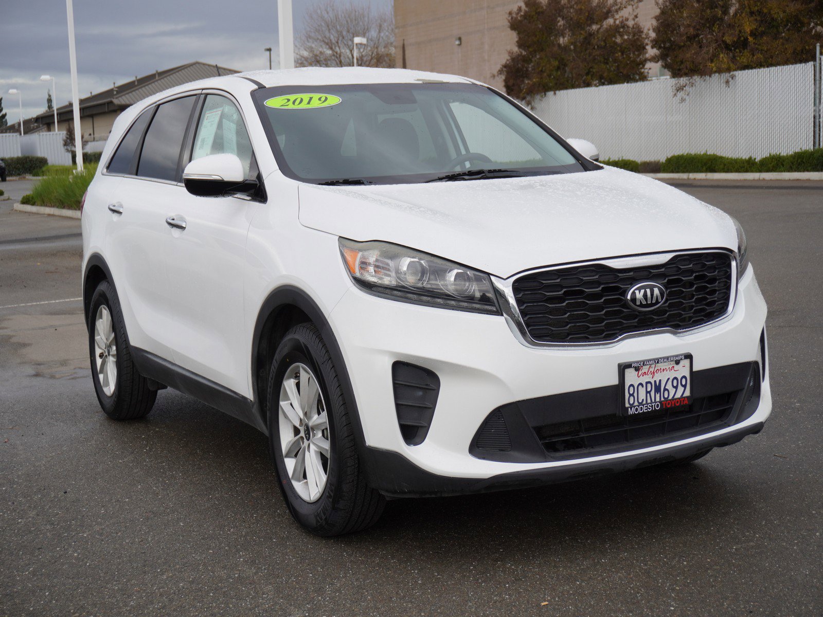 2019 Kia Sorento LX's photo
