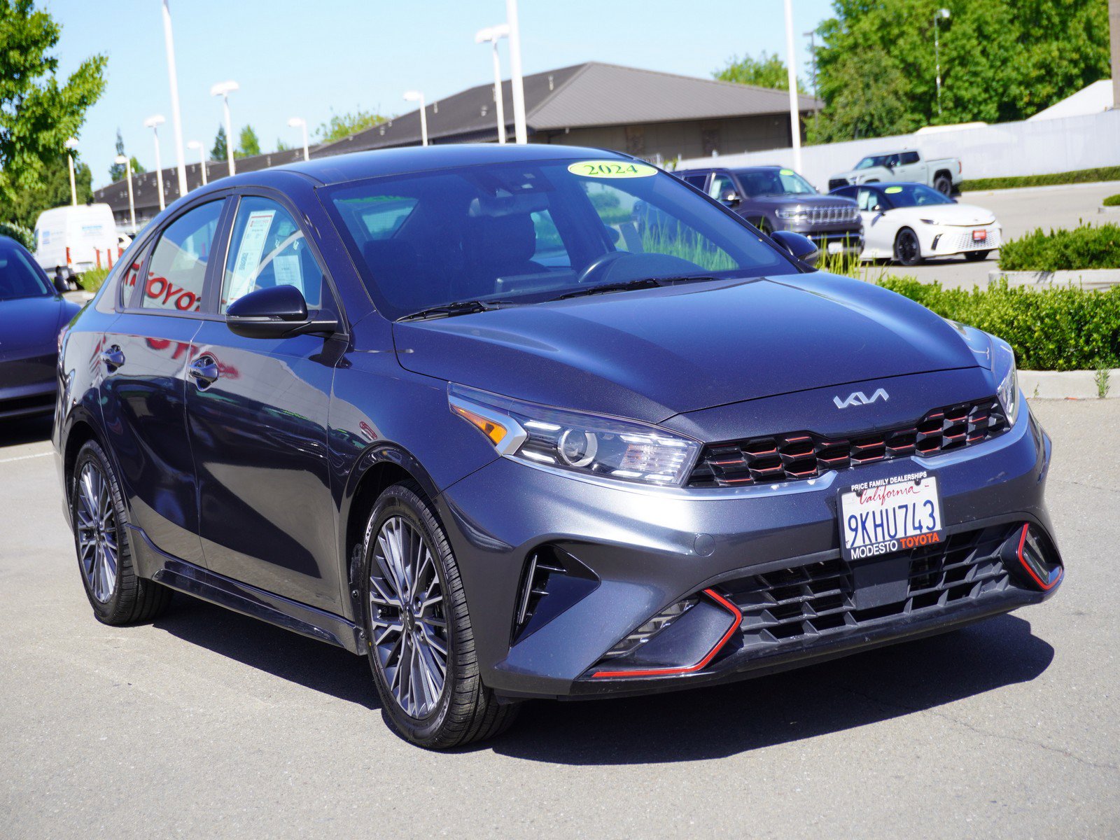 2024 Kia Forte GT-Line AT's photo