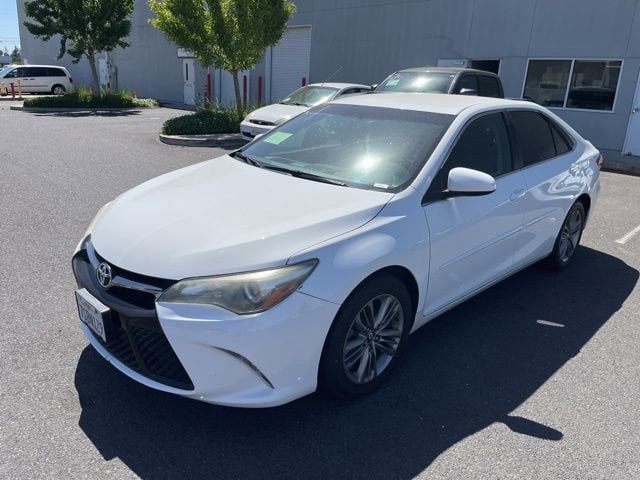 2016 Toyota Camry 2.5 Auto Special Edition's photo