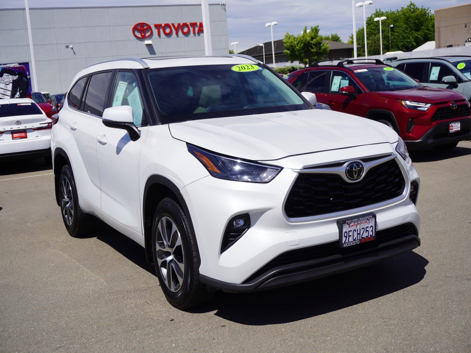 2023 Toyota Highlander SUV 